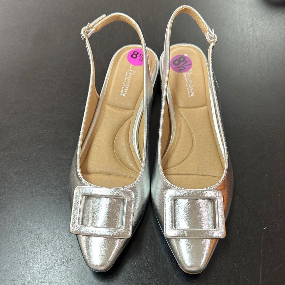 Laundry By Shelli Segal Silver Pointed Slingback Flats with Buckle Detail